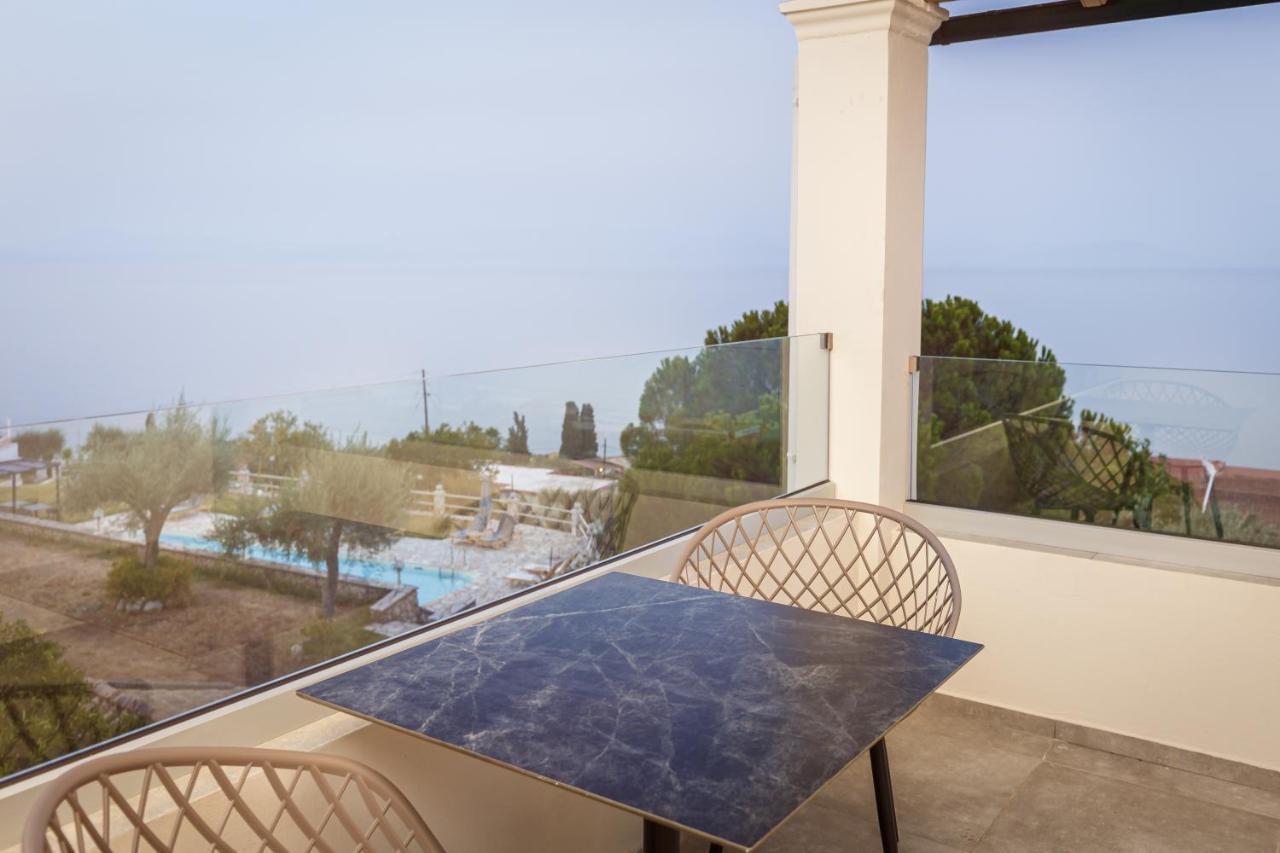 Anasa Corfu (Adults Only) Aparthotel Benitses  Eksteriør bilde