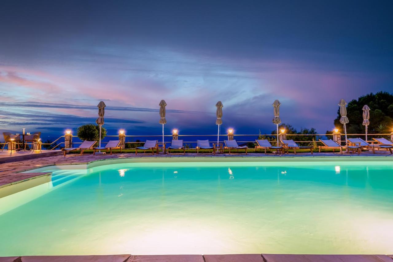 Anasa Corfu (Adults Only) Aparthotel Benitses  Eksteriør bilde